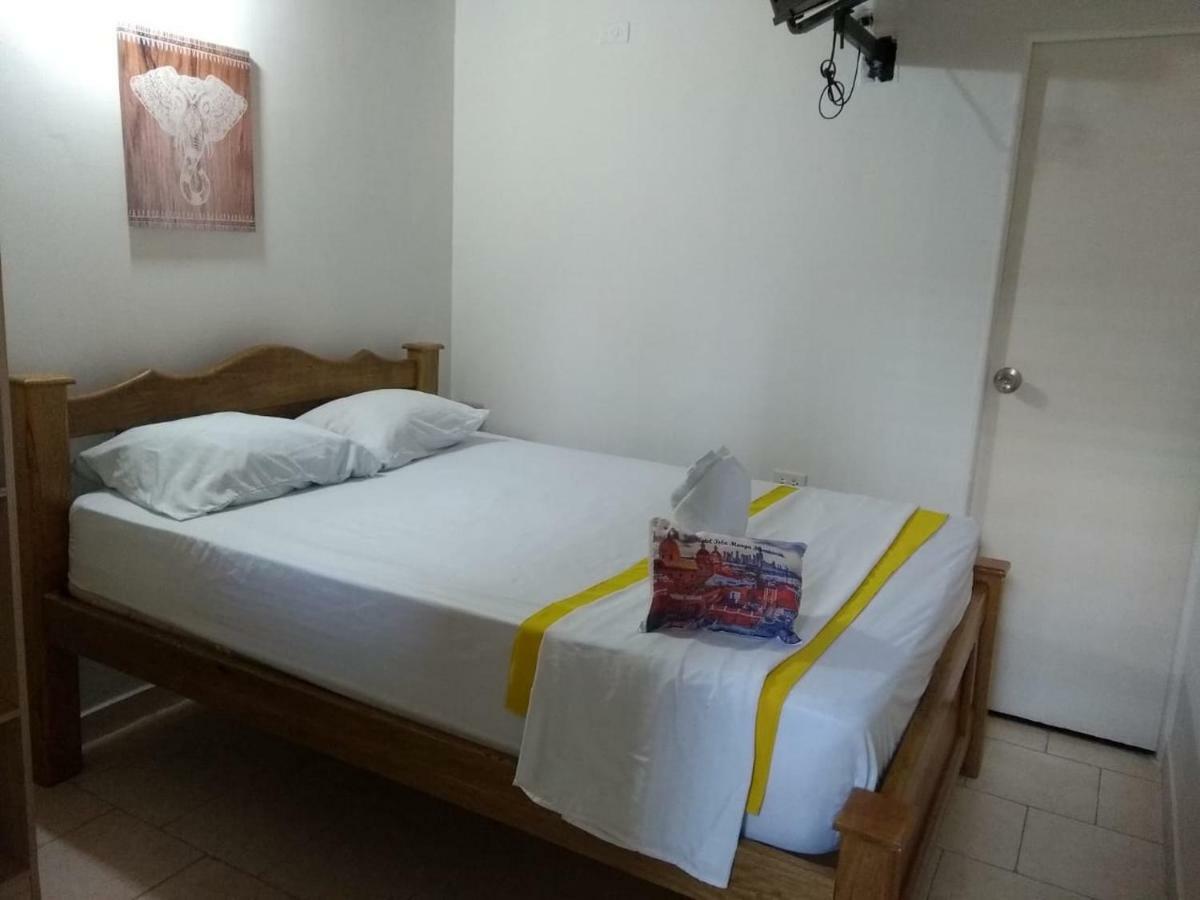 Hotel Isla Manga Home Cartagena Esterno foto